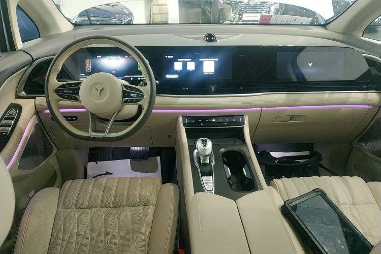 Used VOYAH Dream 2022 Low-Carbon Edition Dream+ Smart Enjoyment Package