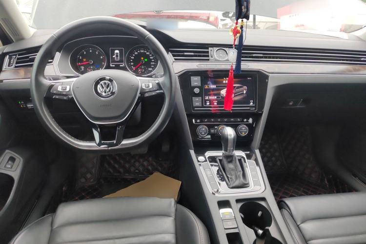 Used Volkswagen Magotan 2019 380TSI DSG Luxury Model China V Standard
