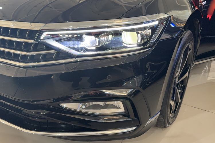 Used Volkswagen Magotan 2023 2 Million Units Limited-Edition 380TSI DSG Flagship Version