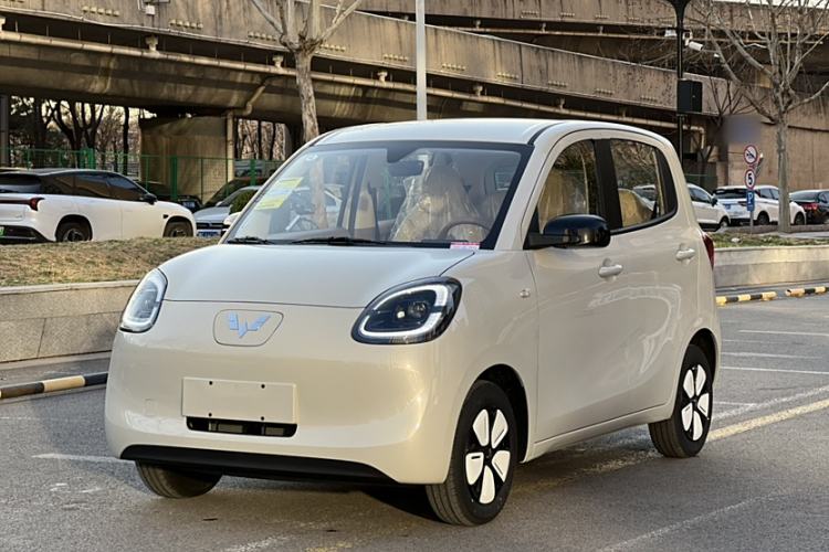 Used Wuling Hongguang MINIEV 2025 Four-Door Version Advanced Edition
