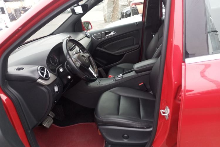 Used Mercedes-Benz B-Class 2012 B 200

