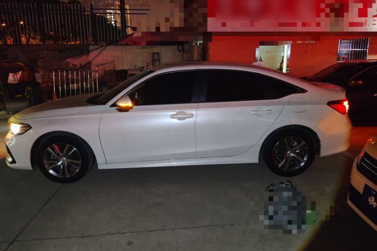 Used Honda Civic 2023 240TURBO CVT Dynamic · Center Stage Special Edition