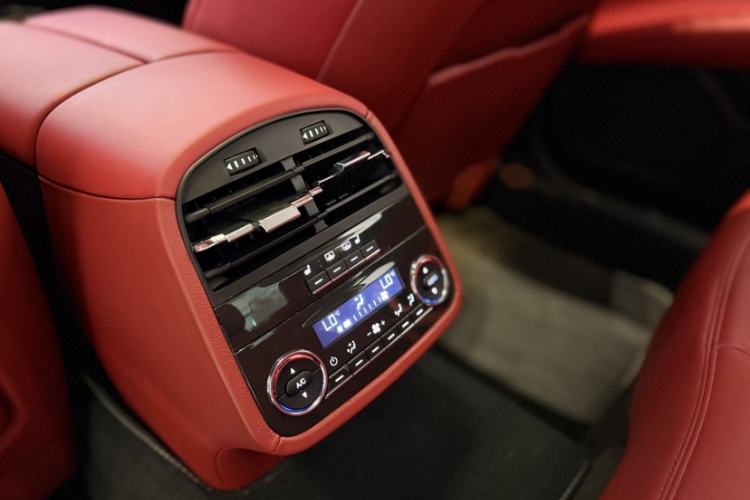 Used Maserati President 2015 3.0T Standard Model
