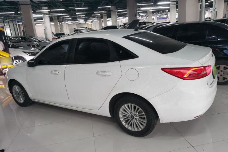 Used Ford Escort 2017 1.5L Manual Comfort Model
