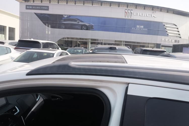 Used Buick Encore 2015 1.4T Manual Two-Wheel Drive Urban Advanced Model
