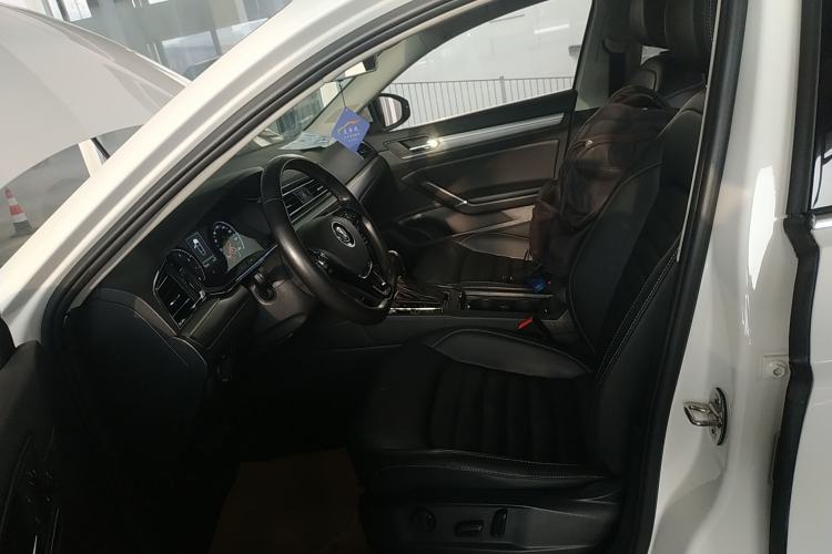 Used Volkswagen Lamando 2021 280TSI DSG Comfort Edition
