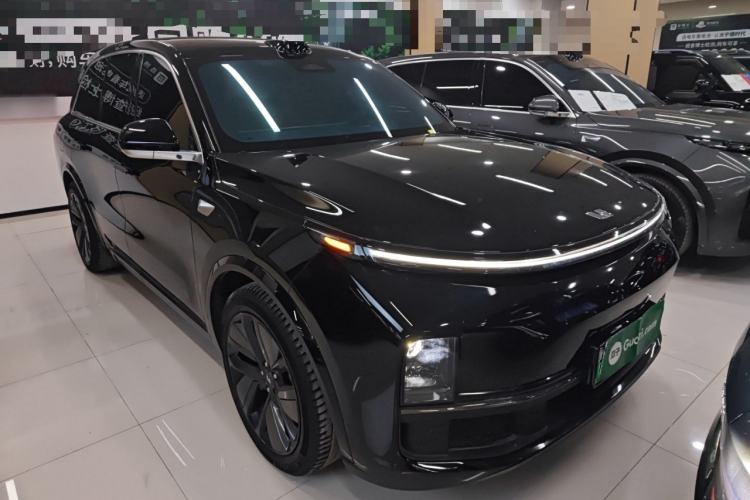 Used Li Auto L8 2024 Ultra Model
