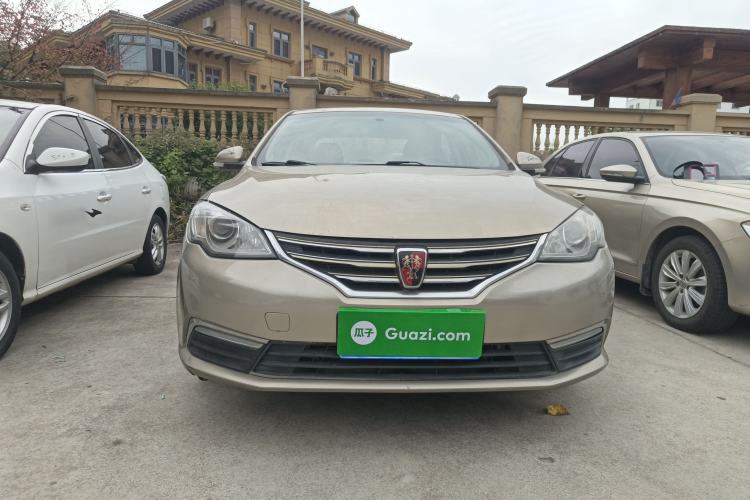 Used Roewe 360 2015 1.5L manual luxury edition
