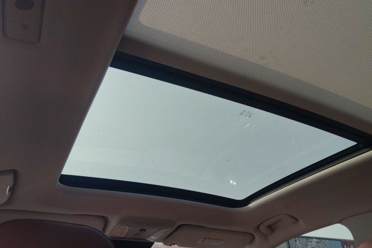 Used Hongqi HS5 2025 2.0T Two-Wheel Drive Flagship Pro Edition
