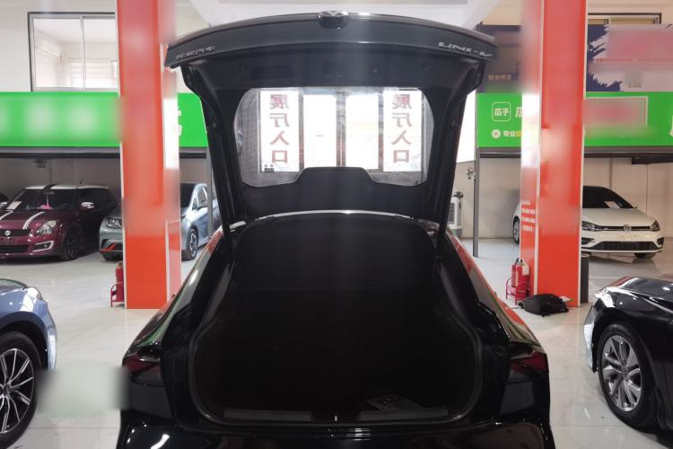 Used Changan UNI-V 2022 1.5T Prestige Version