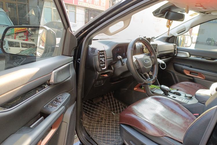 Used Ford Ranger 2023 Trailblazer 4x4 Automatic Version – Gasoline