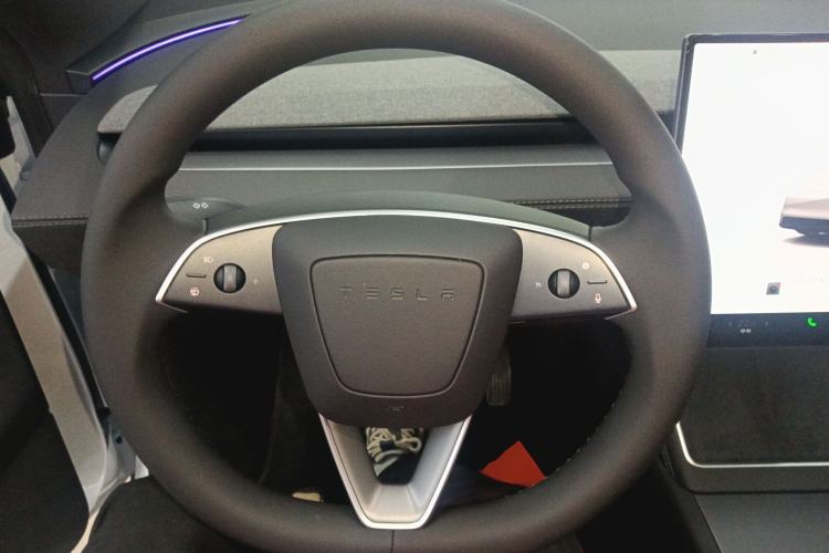 Used Tesla Model Y 2026 Rear-Drive Model