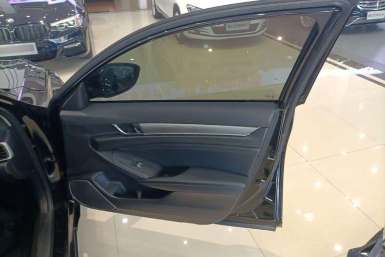 Used Honda Accord 2018 260TURBO Elite Edition China VI