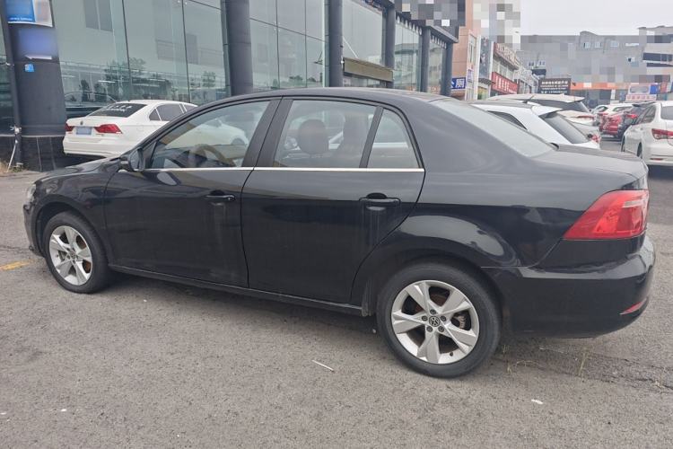 Used Volkswagen Bora 2014 1.6L Automatic Comfort Model
