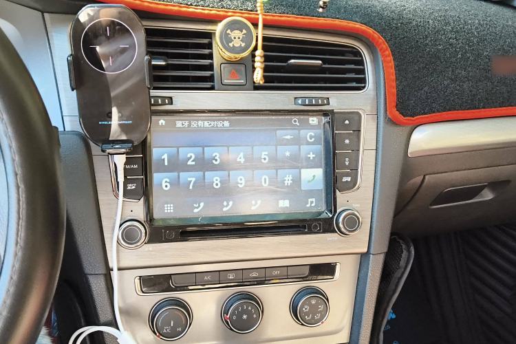 Used Volkswagen Golf 2014 1.6L Automatic Fashion Model
