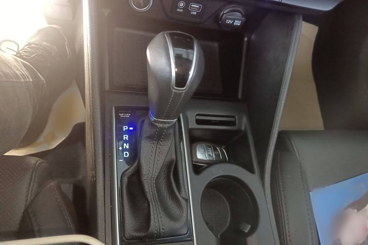 Used Hyundai Tucson 2015 1.6T Dual-Clutch Two-Wheel-Drive Smart Model
