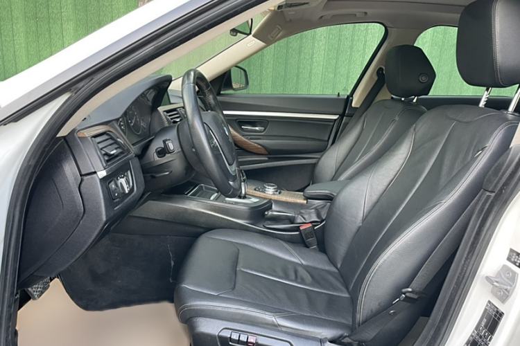 Used BMW 3 Series GT 2013 320i Sport Design Package
