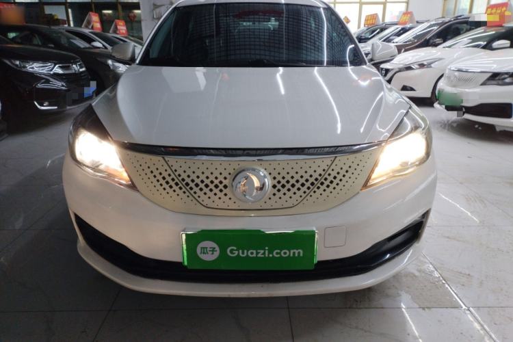 Used Dongfeng Aeolus E70 2023 500 Smart Edition Lithium Iron Phosphate 48.6 kWh 120 kW
