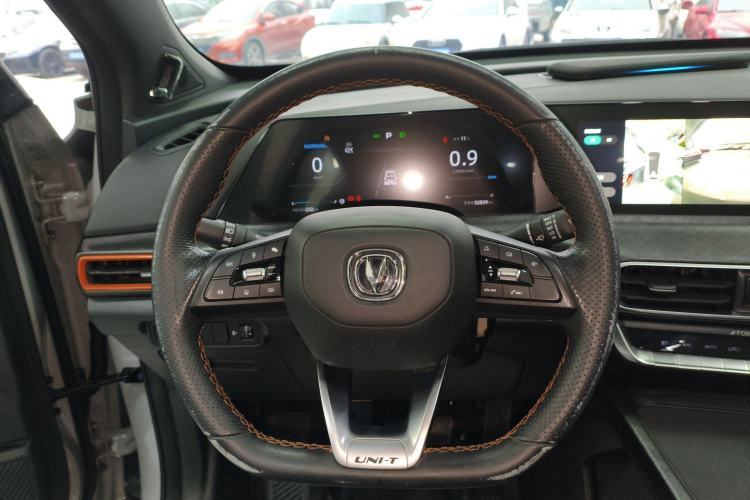 Used Changan UNI-T 2022 1.5T Prestige Version
