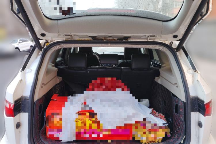 Used Zotye T700 2017 1.8T Dual-Clutch Prestige Model
