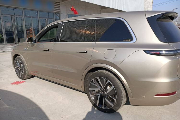 Used Li Auto L9 2022 Max model
