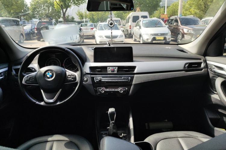 Used BMW X1 2016 sDrive18Li Fashion Model
