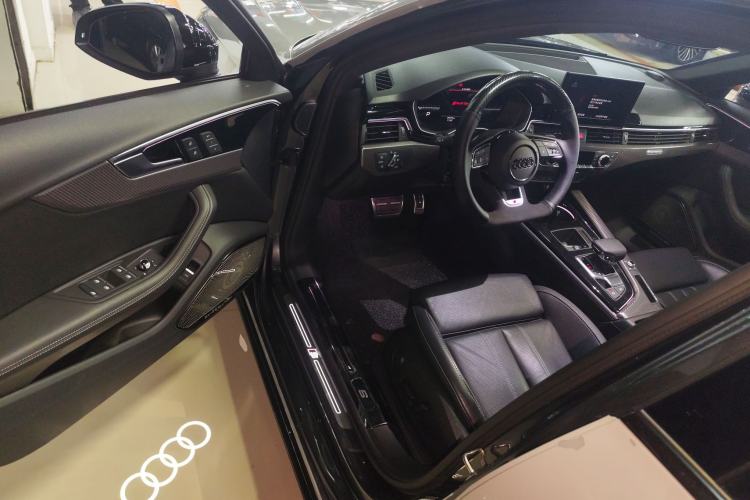 Used Audi A4L 2023 40 TFSI quattro Luxury Dynamic Edition