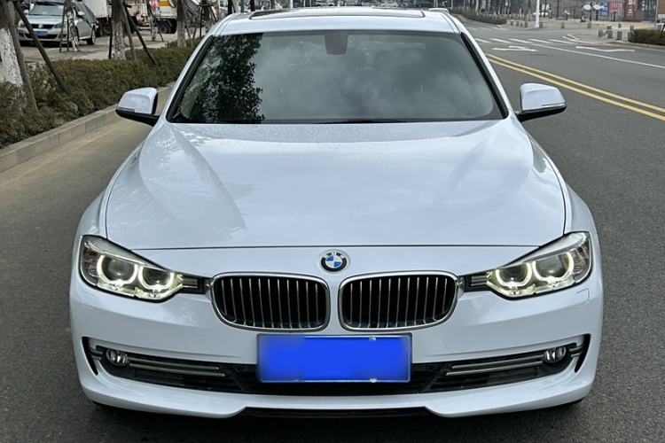 Used BMW 3 Series 2013 320Li Luxury Design Package
