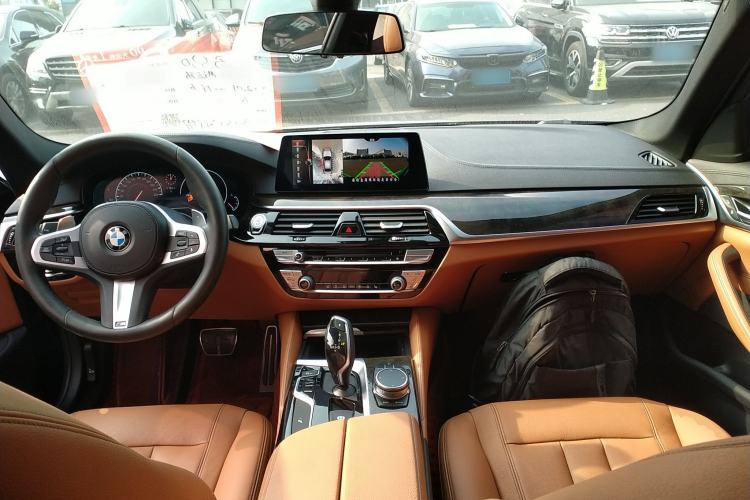 Used BMW 5 Series 2019 530Li Leading Model M Sport Package
