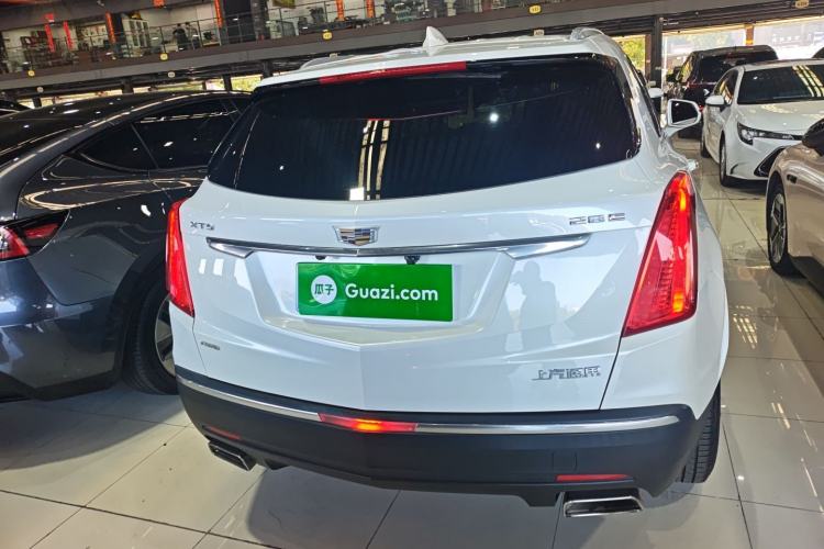 Used Cadillac XT5 2018 28E Four-Wheel Drive Tech Version
