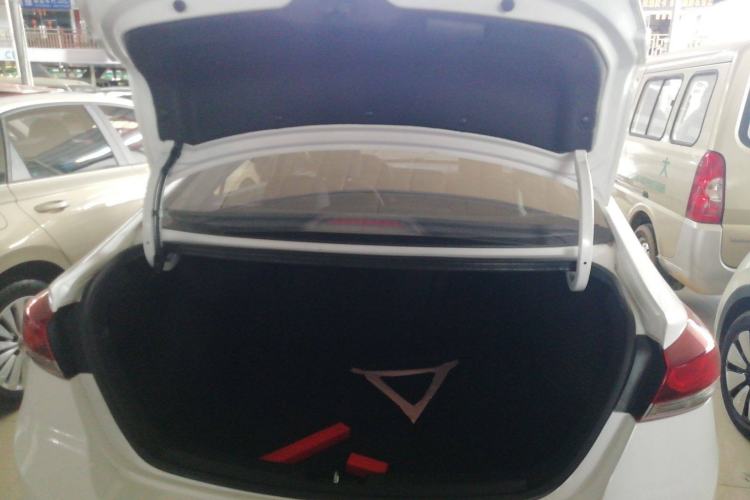 Used Hyundai Elantra 2016 1.4T Dual-Clutch Xuan Dong · Dynamic Version
