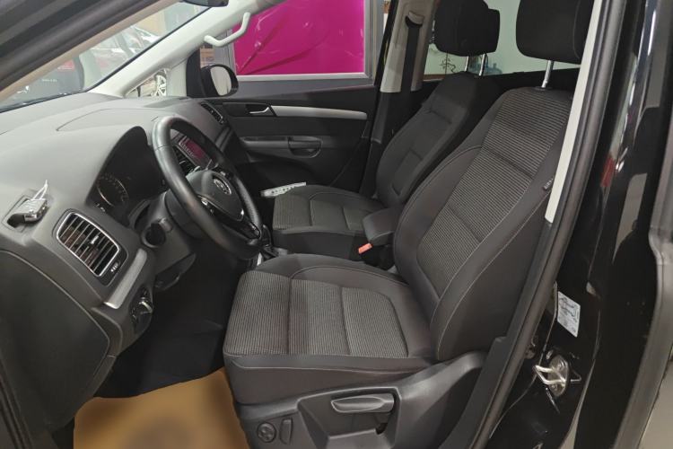 Used Volkswagen Sharan 2018 280TSI Enjoyment Model 7 Seats
