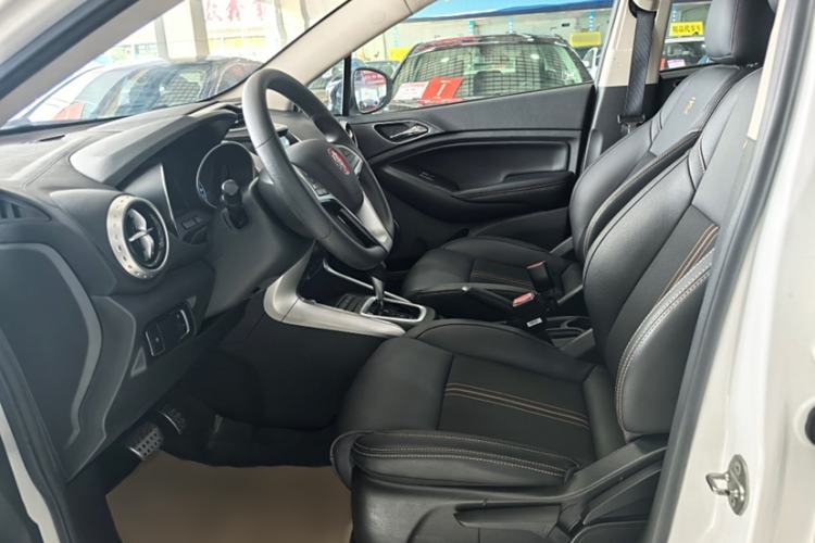 Used BYD Yuan 2017 1.5L Automatic Cool & Connected Model
