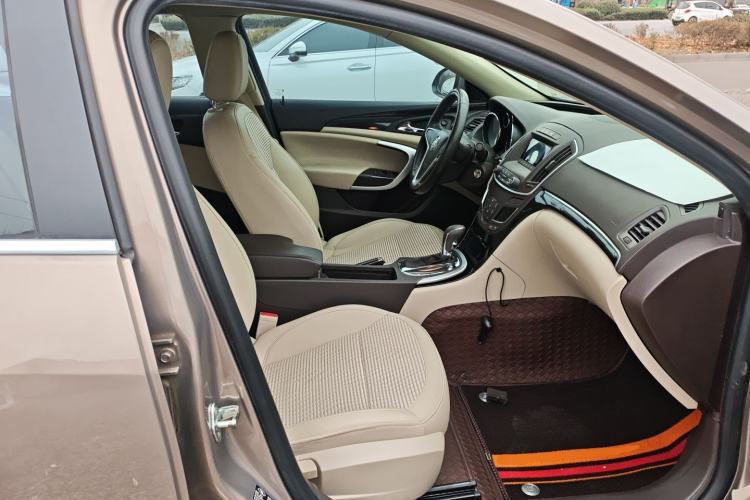 Used Buick Regal 2015 2.0L Leading Fashion Edition
