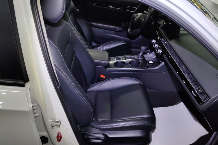 Used Honda Civic 2023 240TURBO CVT Dynamic Edition
