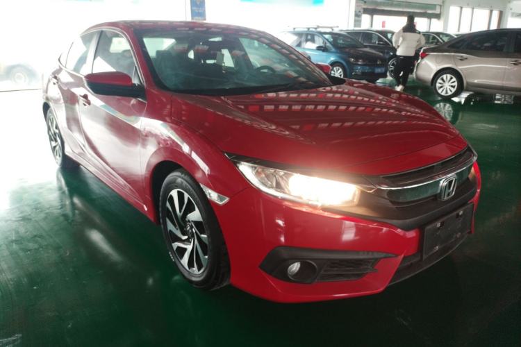 Used Honda Civic 2016 220TURBO CVT Luxury Edition
