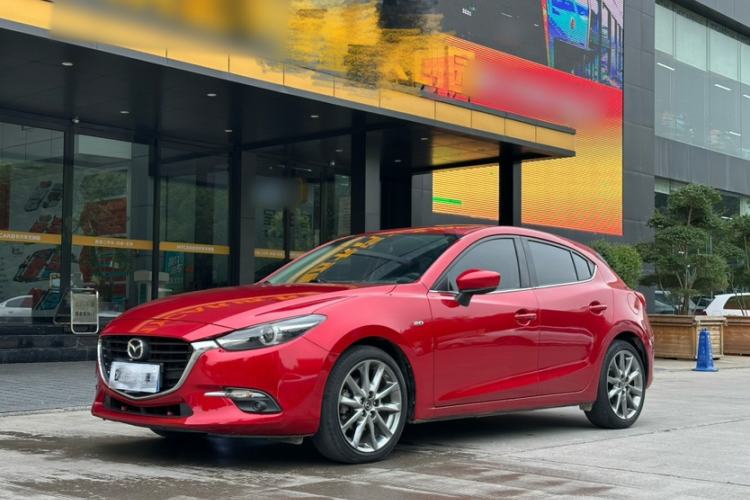 Used Mazda Mazda 3 Axela 2017 Hatchback 2.0L Automatic Sport Model China V Emission Standard