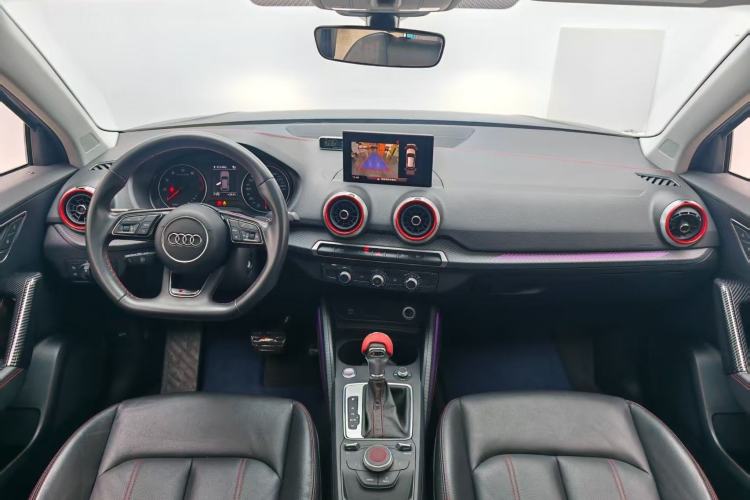 Used Audi Q2L 2022 35 TFSI Progressive Dynamic Edition
