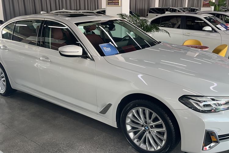 Used BMW 5 Series 2022 Second Facelift 525Li Luxury Package
