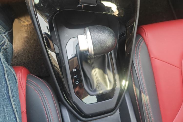 Used Haval H2s 2018 1.5T Dual-Clutch Fashion Edition