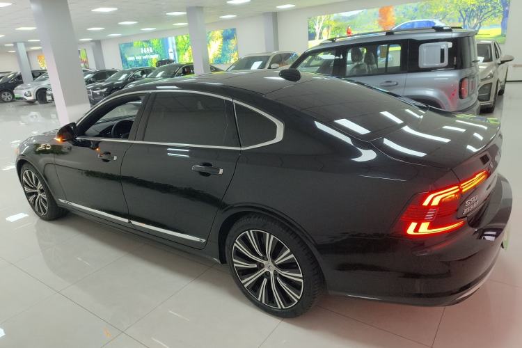 Used Volvo S90 2023 B5 Zhiyuan Luxury Edition