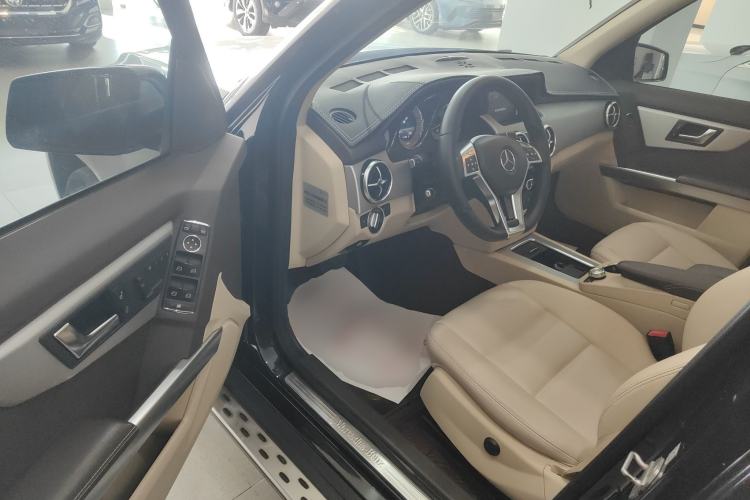 Used Mercedes-Benz GLK-Class 2014 GLK 200 Standard Model
