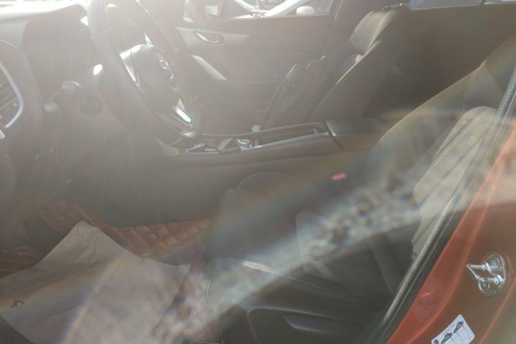 Used Mazda CX-4 2018 2.0L Automatic Two-Wheel Drive Blue Sky Dynamic Version China VI Standard
