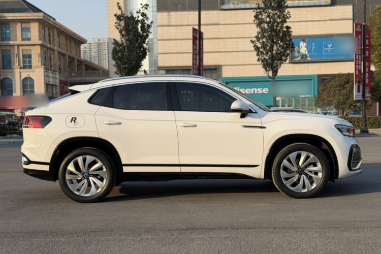 Used Volkswagen Tayron X 2020 330TSI Two-Wheel Drive Luxury Smart Connectivity Version
