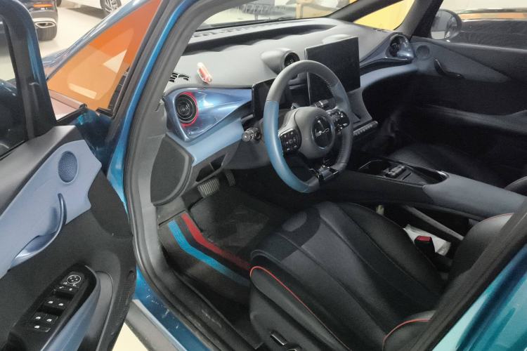 Used BYD Dolphin 2021 405 km Fashion Edition
