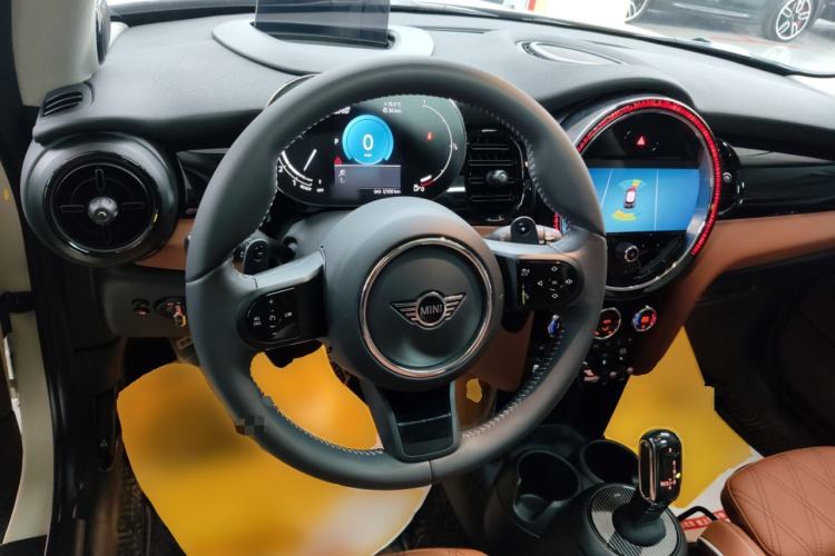 Used  MINI 2023 2.0T COOPER S Artist
