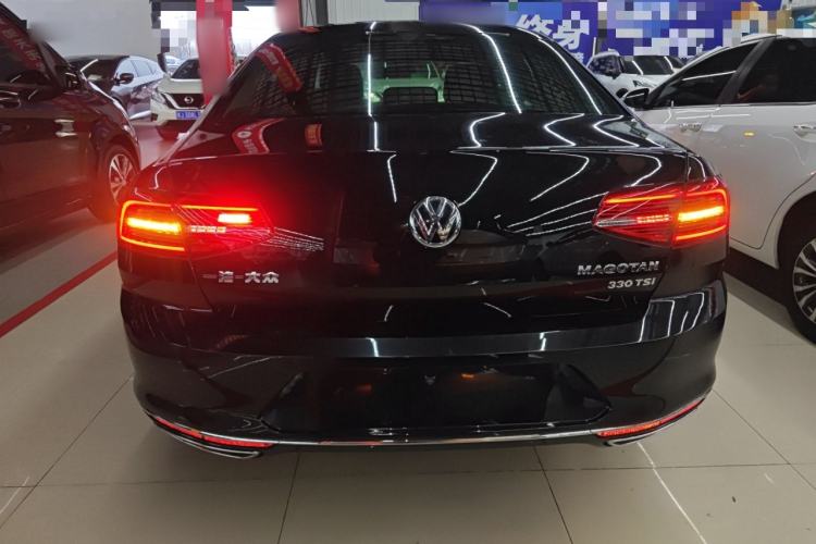 Used Volkswagen Magotan 2019 330TSI DSG Leading Edition China V Standard
