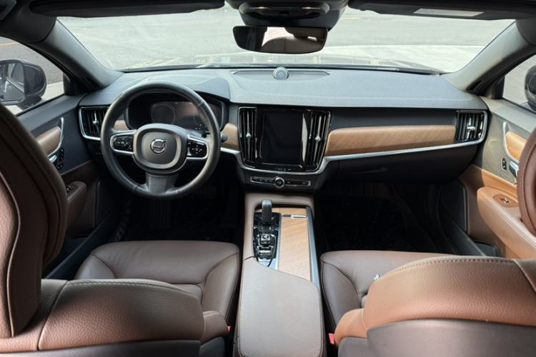 Used Volvo S90 2021 B5 Zhiyi Luxury Edition