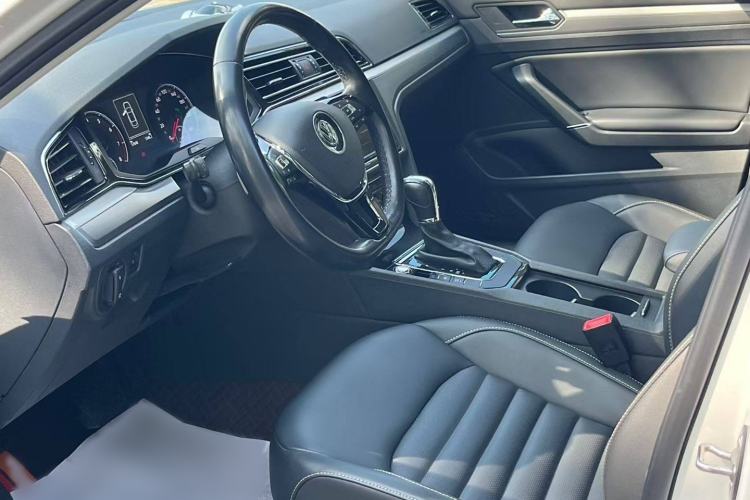 Used Volkswagen Lamando 2021 280TSI DSG Comfort Edition
