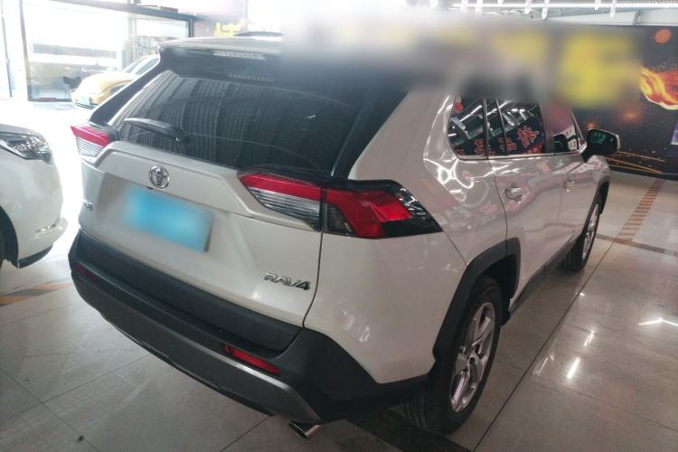 Used Toyota RAV4 2020 2.0L CVT Two-Wheel Drive Fashion Edition